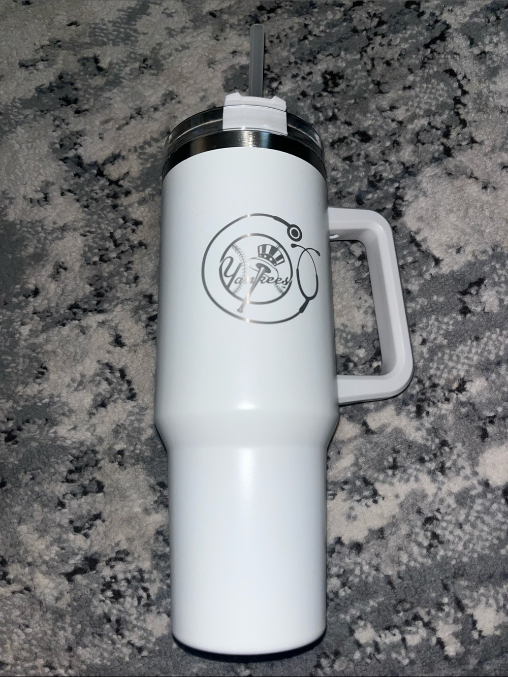 White Insulated Travel Tumbler- Yankees Logo with stethoscope